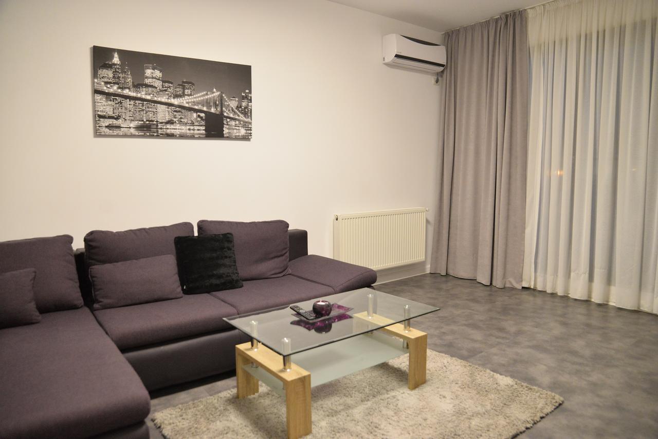 Andrew Beach Apartment นาโวดาริ ภายนอก รูปภาพ